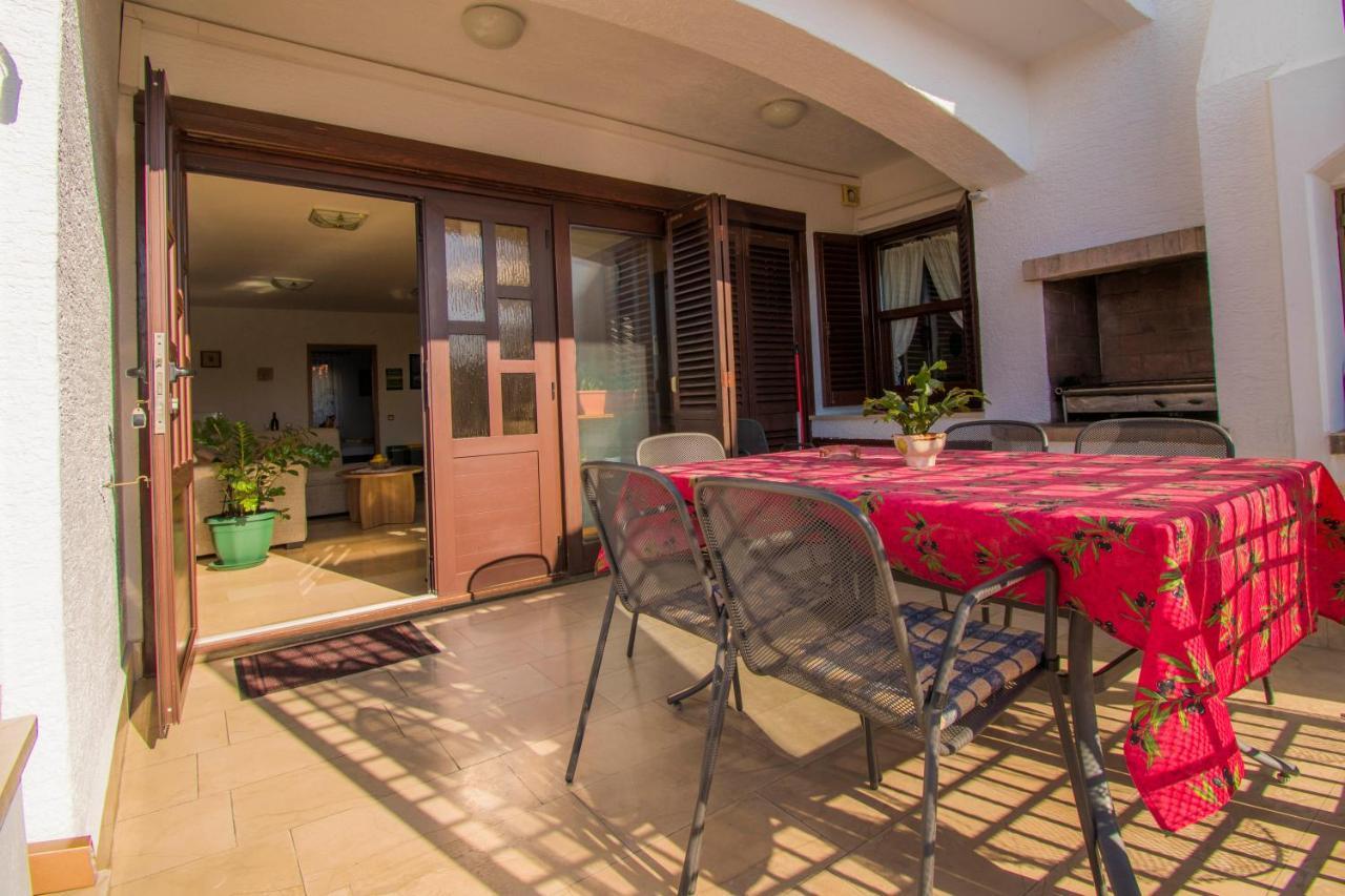 Apartments Grand & Plav In Krk Krk Town Luaran gambar