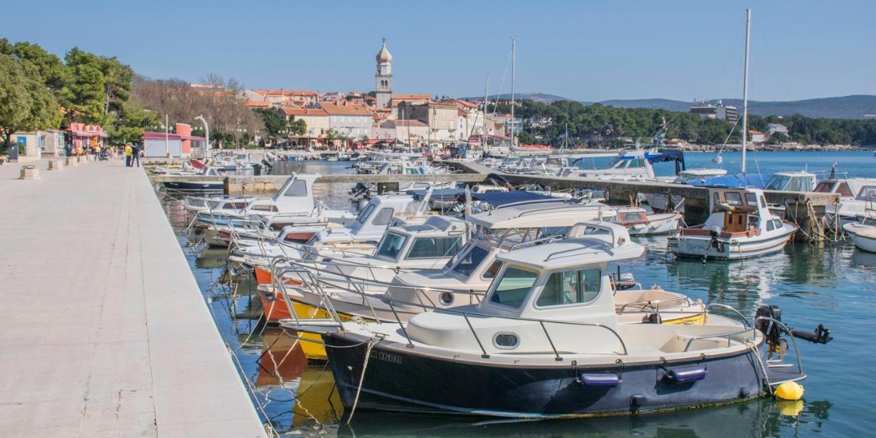 Apartments Grand & Plav In Krk Krk Town Luaran gambar