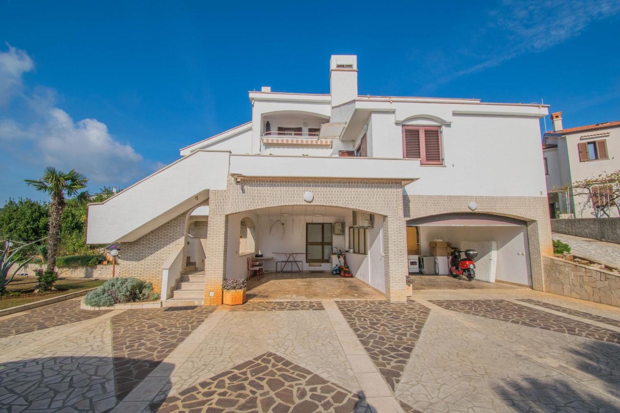 Apartments Grand & Plav In Krk Krk Town Luaran gambar