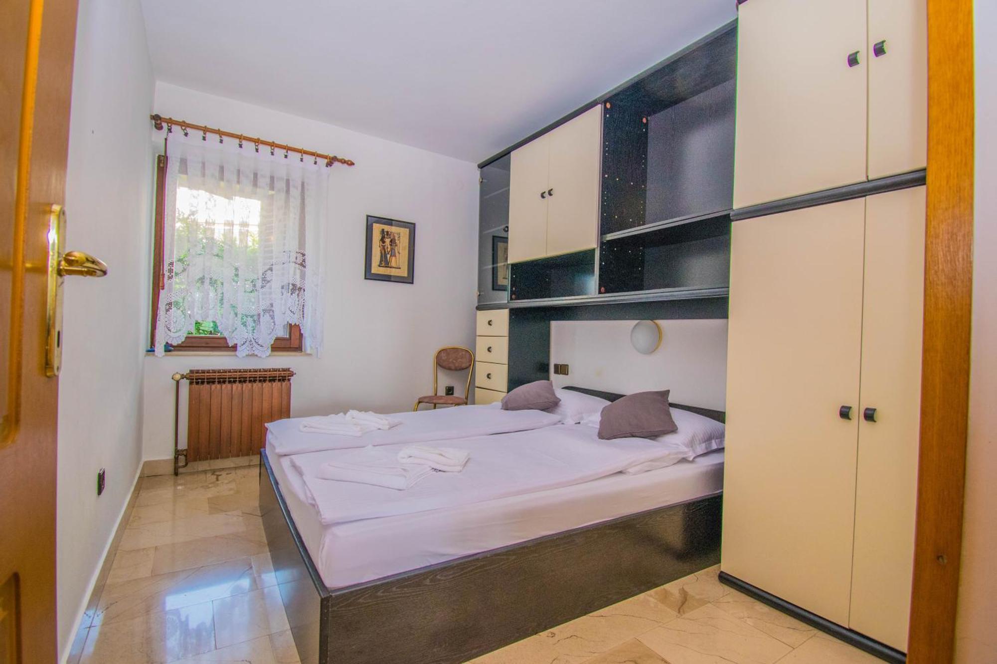 Apartments Grand & Plav In Krk Krk Town Luaran gambar