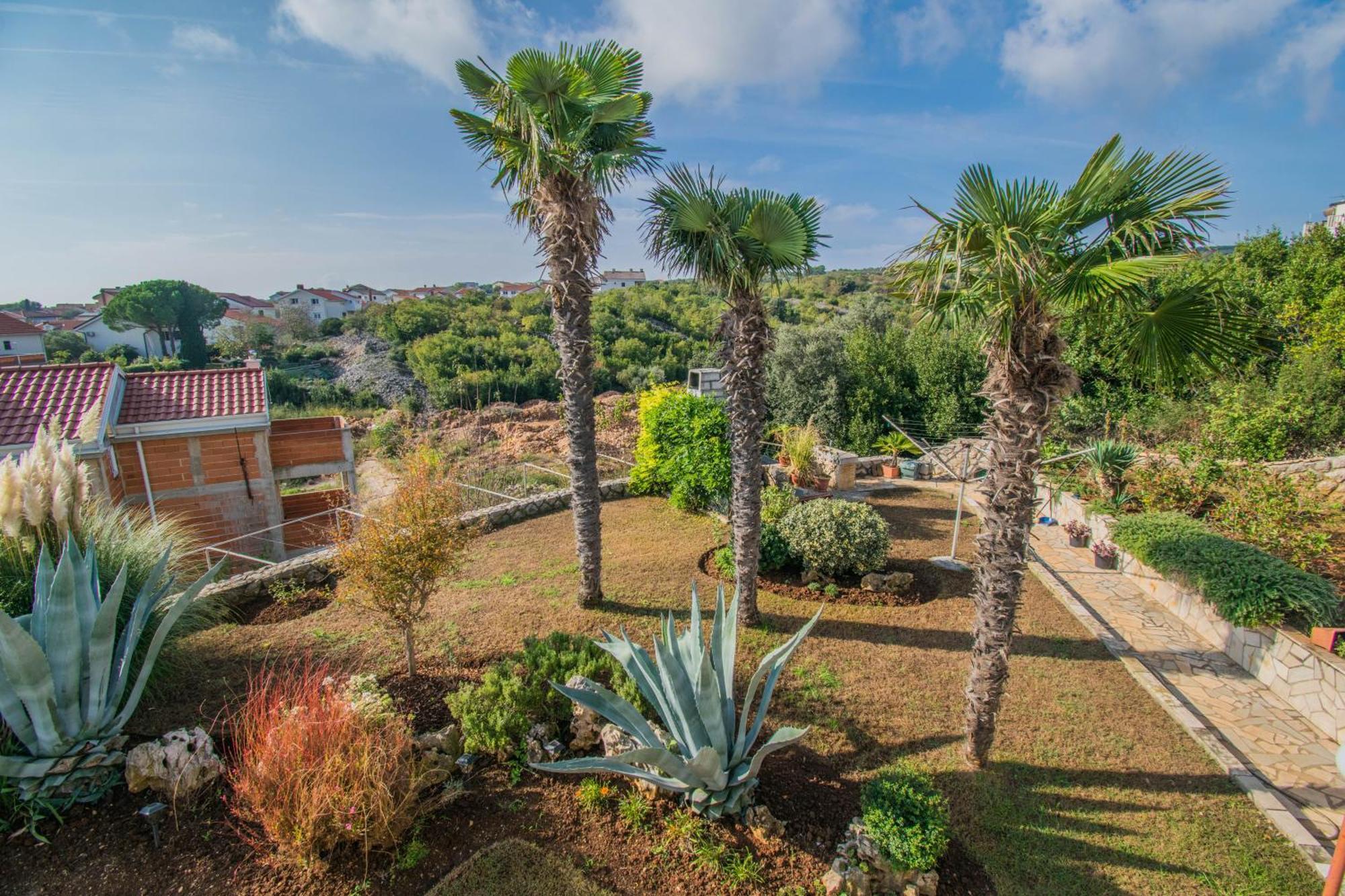 Apartments Grand & Plav In Krk Krk Town Luaran gambar